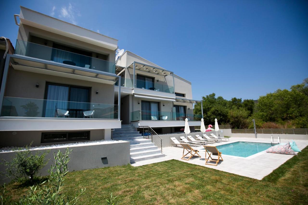 Arodo Suites Nea Iraklitsa Dış mekan fotoğraf
