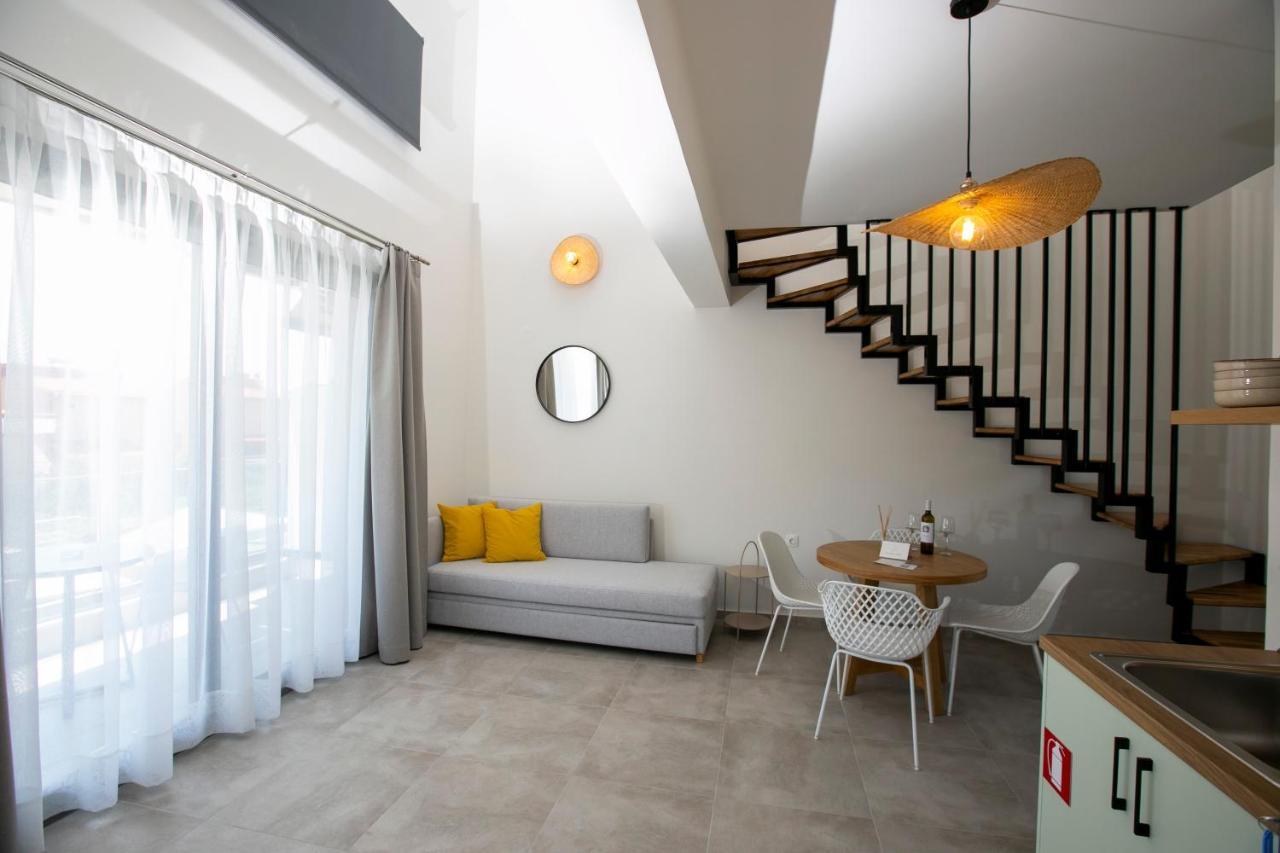 Arodo Suites Nea Iraklitsa Dış mekan fotoğraf