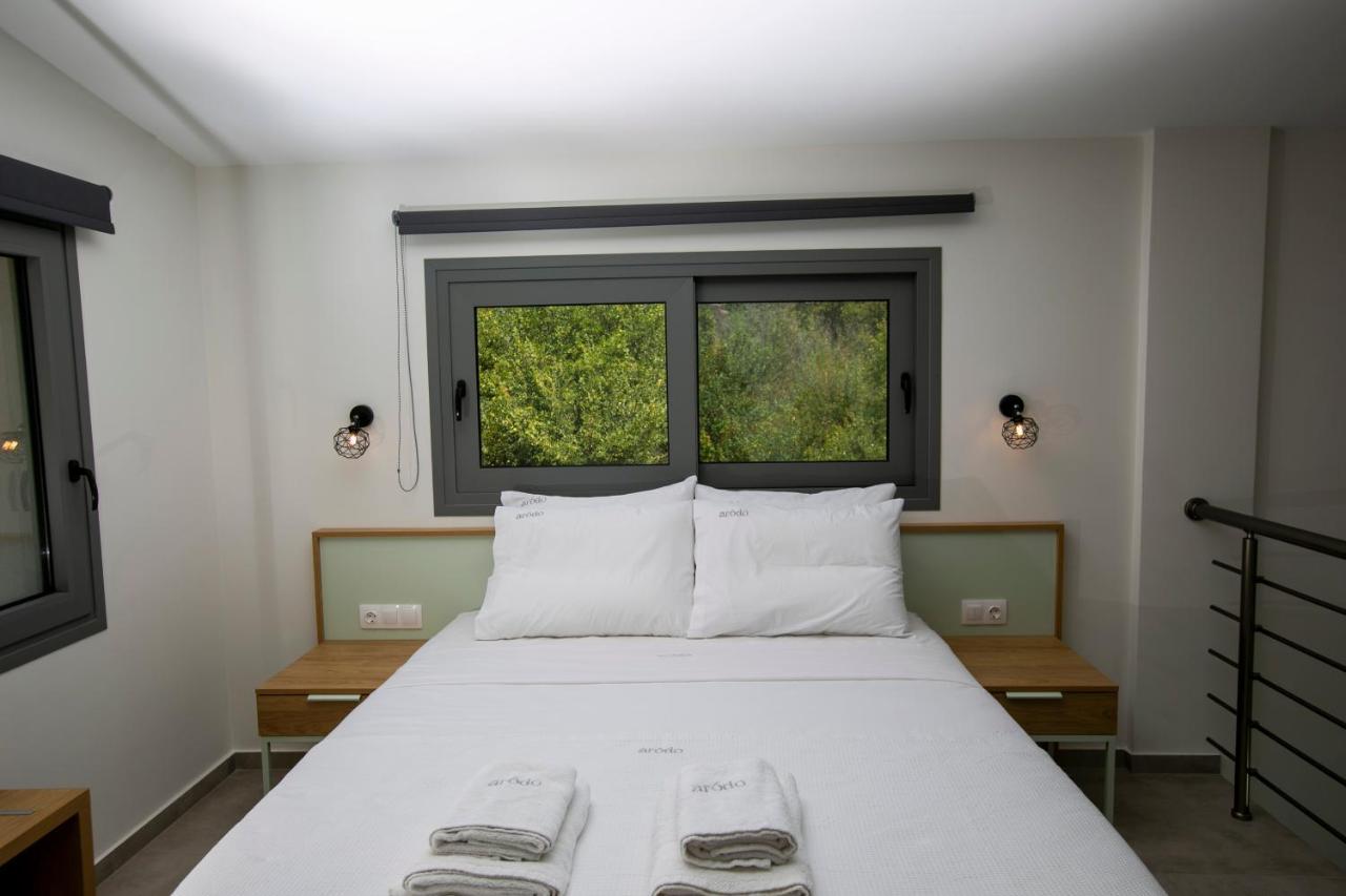 Arodo Suites Nea Iraklitsa Dış mekan fotoğraf