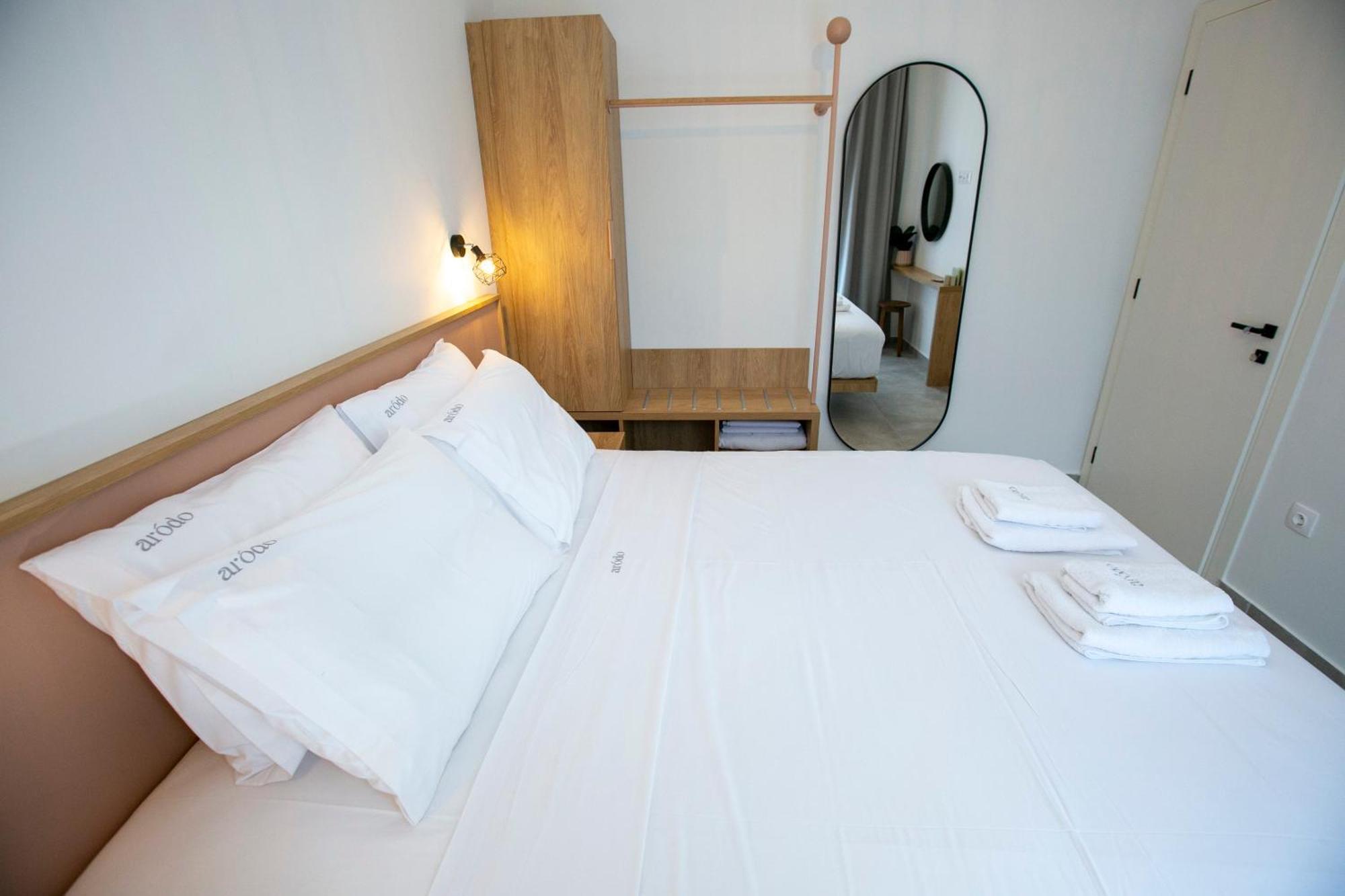 Arodo Suites Nea Iraklitsa Dış mekan fotoğraf