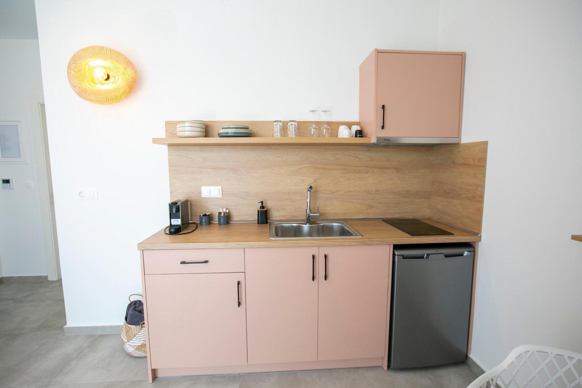 Arodo Suites Nea Iraklitsa Dış mekan fotoğraf