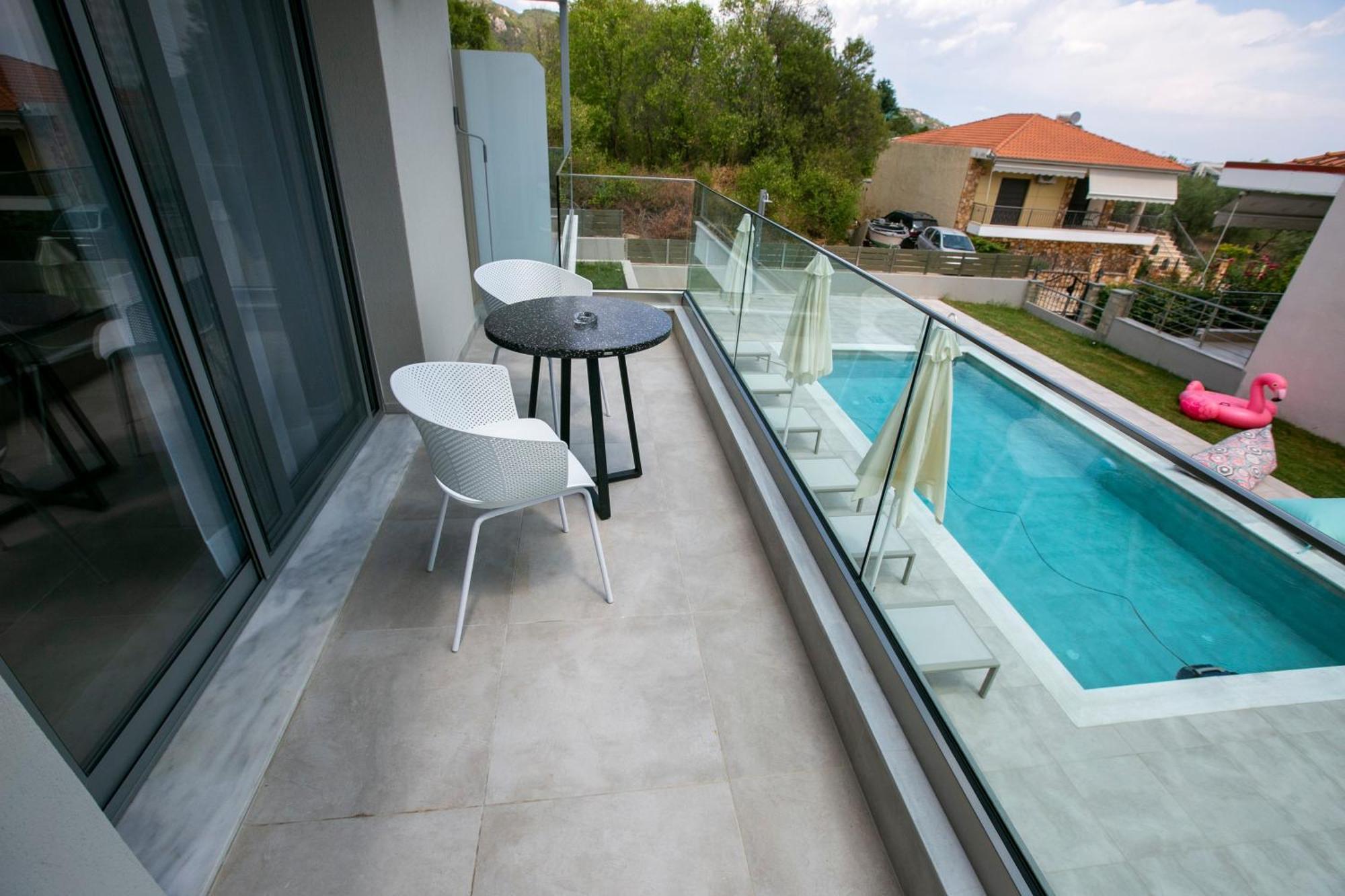 Arodo Suites Nea Iraklitsa Dış mekan fotoğraf