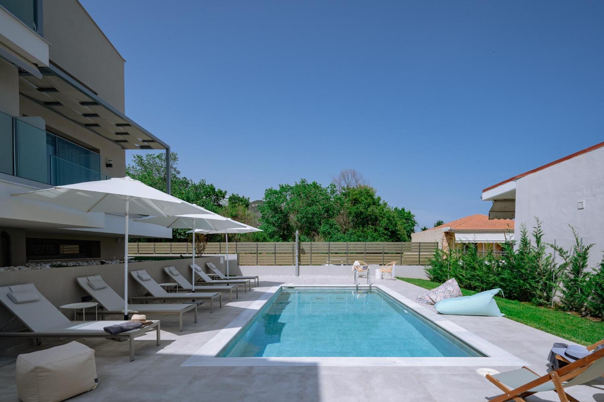 Arodo Suites Nea Iraklitsa Dış mekan fotoğraf
