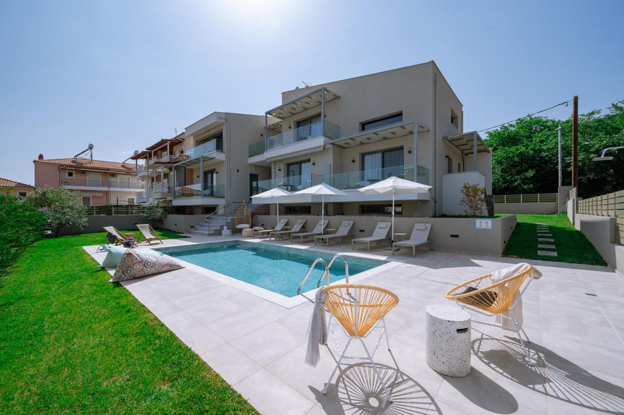 Arodo Suites Nea Iraklitsa Dış mekan fotoğraf